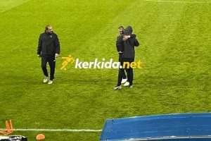 Με τους πρώην... δικούς του!