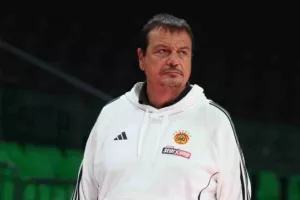 Άταμαν για Σλούκα: «Είναι καλά, θα παίξει αύριο»