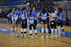 Νίκες για Ολυμπιάδα, Απόλλων, Σαλαμίνα