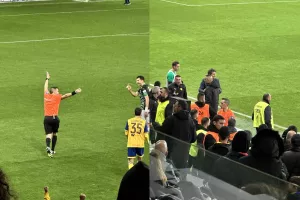 ΓΚΟΛ, on field review και... άκυρο