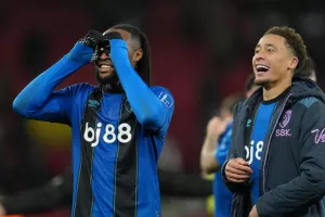 Τέσσερις μεγάλοι της Premier League διεκδικούν τον Σεμένιο, αποφασίζει μέσα στις επόμενες μέρες