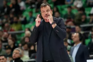 Αταμάν: «Δε θα παίξει αύριο ο Όσμαν - Ελπίζω να επιστρέψει την επόμενη εβδομάδα ο Χολμς»