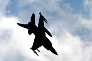 Νέα πρόκληση από την Άγκυρα στο Κεντρικό Αιγαίο: Τέσσερις παραβιάσεις από F-16
