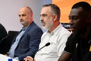 ΟΛΑ όσα ειπώθηκαν στην διάσκεψη της ΑΕΛ (Φώτος/Βίντεο)