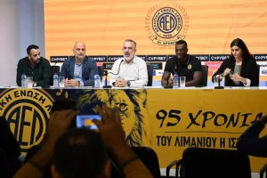 ΟΛΑ όσα ειπώθηκαν στην διάσκεψη της ΑΕΛ (Φώτος/Βίντεο)