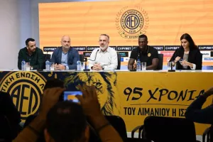 ΟΛΑ όσα ειπώθηκαν στην διάσκεψη της ΑΕΛ (Φώτος/Βίντεο)