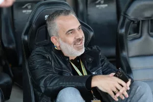 Περίμενε άλλα ο πρόεδρος της ΑΕΛ 