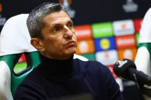 Λουτσέσκου: «Ο Μύθου και ο Τσάλοφ να δώσουν τον καλύτερό τους εαυτό - Περιμένω ένα δυνατό παιχνίδι»