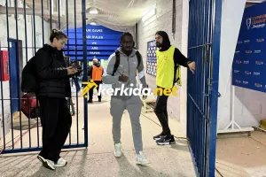 Ανησυχία για Κίνα - Αποχώρησε κουτσαίνοντας 
