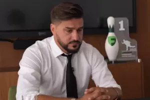 ΠΟΙΟΣ ιδιοκτήτης άλλης Κυπριακής ομάδας έδωσε τη συμβουλή στον Yevgeny Savin!