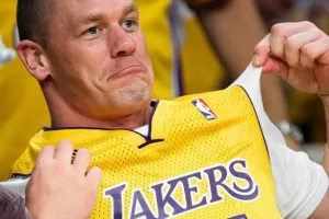Και το NBA... υποκλίθηκε στον Σίνα