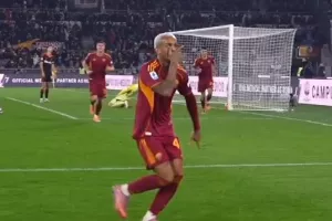 Με ήρωα τον Γουέσλεϊ η Ρόμα λύγισε την Κόμο