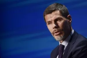 Μπόμπαν: «Λυπάμαι για τη FIFA και το ποδόσφαιρο, ο δρόμος έχει χαθεί»