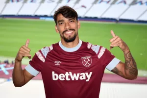 Ο Πακετά απέρριψε τρεις ομάδες της Premier League και θέλει μόνο επιστροφή στη... Βραζιλία!