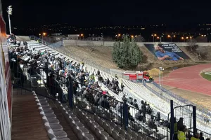 (ΒΙΝΤΕΟ Kerkida) Ομονοιάτες με Ακρίτα