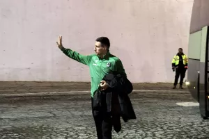 (Φώτος Kerkida) Άφιξη αποστολής Ομόνοιας