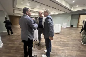 (Βίντεο/Φώτος Kerkida) Ολοκληρώθηκε η συνάντηση της ΚΟΠ με τους Προέδρους