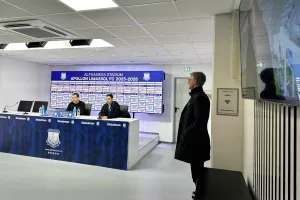 Είχε ρήτρα...
