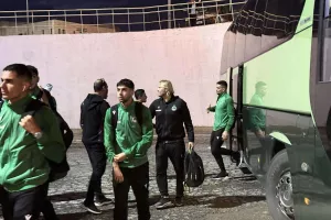(Φώτος Kerkida) Άφιξη αποστολής Ομόνοιας