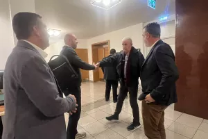 (Βίντεο/Φώτος Kerkida) Ολοκληρώθηκε η συνάντηση της ΚΟΠ με τους Προέδρους