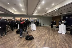 (Φώτος kerkida) Κοπή βασιλόπιτας στο Hilton