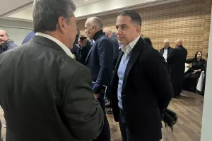 (Βίντεο/Φώτος Kerkida) Ολοκληρώθηκε η συνάντηση της ΚΟΠ με τους Προέδρους