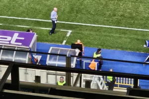 On field review και... άκυρο