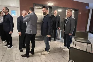 (Βίντεο/Φώτος Kerkida) Ολοκληρώθηκε η συνάντηση της ΚΟΠ με τους Προέδρους