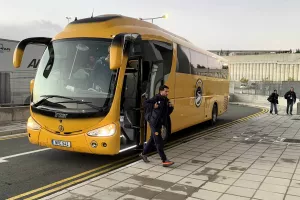 (ΒΙΝΤΕΟ/ΦΩΤΟΣ kerkida) H άφιξη της ΑΕΛ