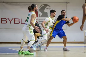 (Φώτος) Κέρδισε το ΑΠΟΕΛ και έκανε το 11 στα 11 η ΑΕΚ!