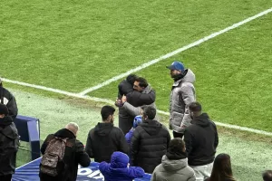 Πρόκριση και... αγκαλιά!