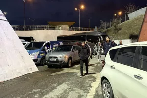 Μέσα... με Θελάδες