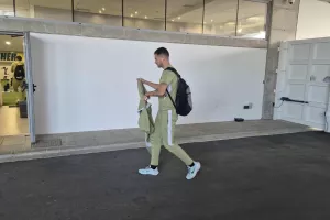 (Φώτος kerkida) Έφτασε... η ΑΕΚ