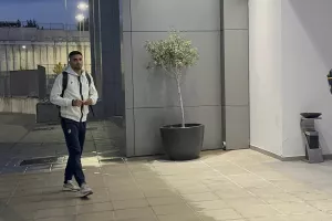 (Βίντεο-Φώτος kerkida) Στο "Αλφαμέγα" το ΑΠΟΕΛ