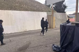 (Φώτος kerkida) Η άφιξη της ΑΕΛ