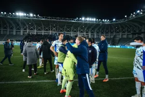 Πανηγυρικές από... μέσα