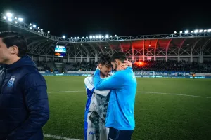 Πανηγυρικές από... μέσα