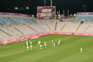 Πέναλτι και προβάδισμα με Μαέ