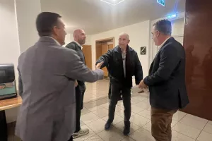 (Βίντεο/Φώτος Kerkida) Ολοκληρώθηκε η συνάντηση της ΚΟΠ με τους Προέδρους