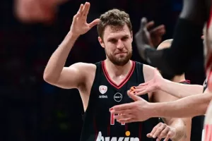 Πολυτιμότερος της 21ης αγωνιστικής της Euroleague ο Βεζένκοφ