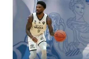 Στον Απόλλωνα ο Tyrell Jones