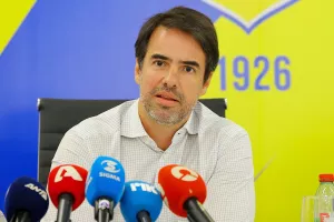 Σήμερα στην Κύπρο ο Αλμέιδα