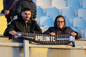 Εικόνες από τις κερκίδες στο Παραλίμνι