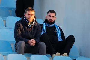 Εικόνες από τις κερκίδες στο Παραλίμνι