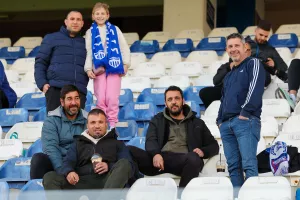 ΦΩΤΟΣ από τις κερκίδες