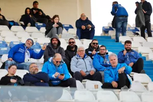 ΦΩΤΟΣ από τις κερκίδες