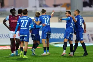 ΕΝΠ-Απόλλων: Τρίτη σερί νίκη και πλησίασε στην 4αδα!