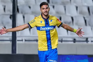 "Παίρνω συμβουλές από Λαΐφη και Πιέρο/Ο Γκαρσία δεν κοιτάζει ηλικίες"