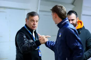 ΑΠΟΕΛ-Ομόνοια Αραδίππου: Μίλησε...τελευταίος ο Καλλής και σόκαρε τους "γαλαζοκίτρινους"
