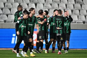 Ο μαχητικός Ολυμπιακός που βλέπει μπροστά